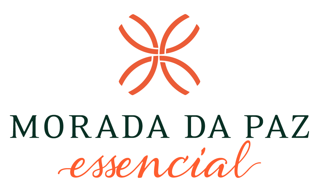 Logo Morada Essencial